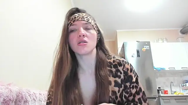 Naughty Molly online show from March 31, 2026, 4:51 pm