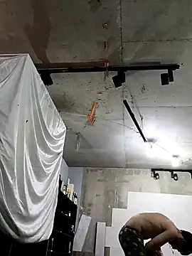 Snapshot of Krasav4ik4ik chatting on December 16, 2024, 10:34 pm Krasav4ik4ik online show from December 16, 2024, 10:34 pm