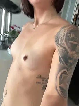 mandi4pole  online show from January 24, 2025, 12:52 pm