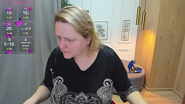 ScarlettSoft online show from December 3, 2024, 5:20 am