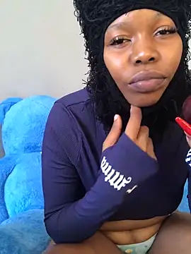 Snapshot of cherryontopy chatting on December 27, 2024, 8:13 am cherryontopy online show from December 27, 2024, 8:13 am