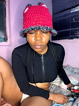 Snapshot of cherryontopy chatting on September 9, 2025, 9:25 pm cherryontopy online show from September 9, 2025, 9:25 pm