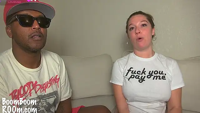 Snapshot of boomboomr00m chatting on February 15, 2025, 2:44 pm boomboomr00m online show from February 15, 2025, 2:44 pm