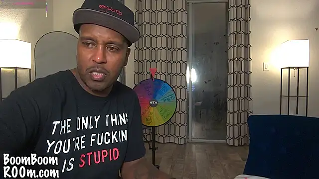 Snapshot of boomboomr00m chatting on March 2, 2025, 2:08 am boomboomr00m online show from March 2, 2025, 2:08 am