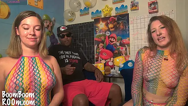 Snapshot of boomboomr00m chatting on March 12, 2025, 2:30 am boomboomr00m online show from March 12, 2025, 2:30 am