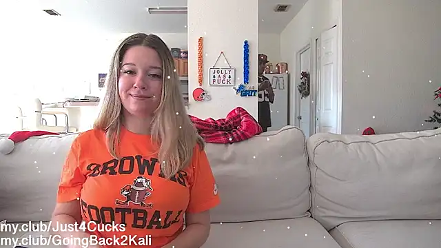 Snapshot of boomboomr00m chatting on December 14, 2025, 7:29 pm boomboomr00m online show from December 14, 2025, 7:29 pm