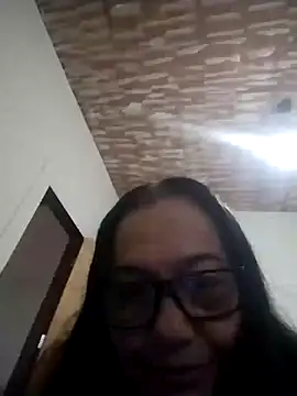 Snapshot of catdool chatting on January 1, 2025, 9:09 pm catdool online show from January 1, 2025, 9:09 pm