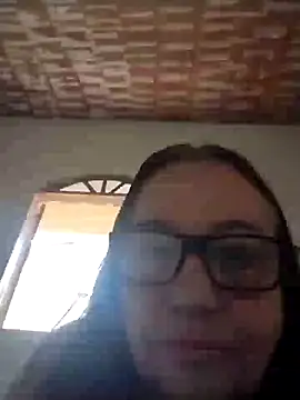 Snapshot of catdool chatting on January 6, 2025, 3:29 pm catdool online show from January 6, 2025, 3:29 pm