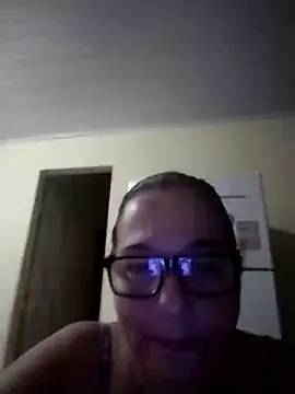 Snapshot of catdool chatting on January 23, 2025, 6:28 am catdool online show from January 23, 2025, 6:28 am