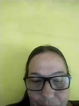 Snapshot of catdool chatting on February 7, 2025, 4:46 pm catdool online show from February 7, 2025, 4:46 pm