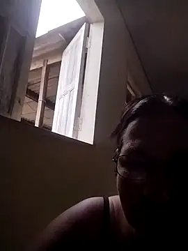 Snapshot of catdool chatting on March 18, 2025, 2:15 pm catdool online show from March 18, 2025, 2:15 pm