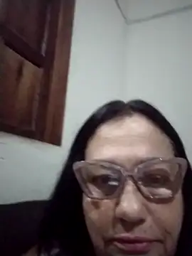 Snapshot of catdool chatting on October 12, 2025, 1:04 am catdool online show from October 12, 2025, 1:04 am