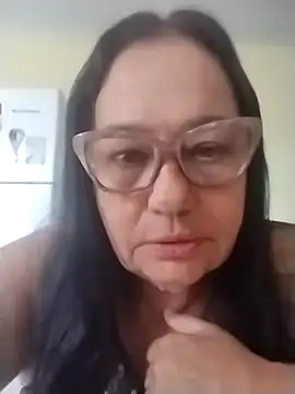 Snapshot of catdool chatting on November 1, 2025, 2:30 pm catdool online show from November 1, 2025, 2:30 pm