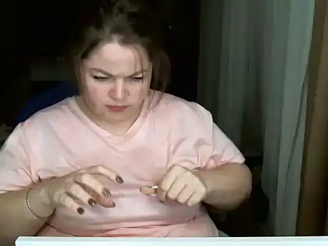 Snapshot of cute__cherry chatting on January 15, 2026, 8:56 pm cute cherry online show from January 15, 2026, 8:56 pm