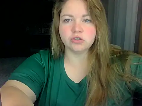 cute  cherry online show from May 31, 2026, 6:09 pm