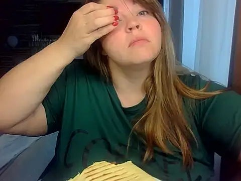 cute  cherry online show from June 4, 2026, 7:25 am