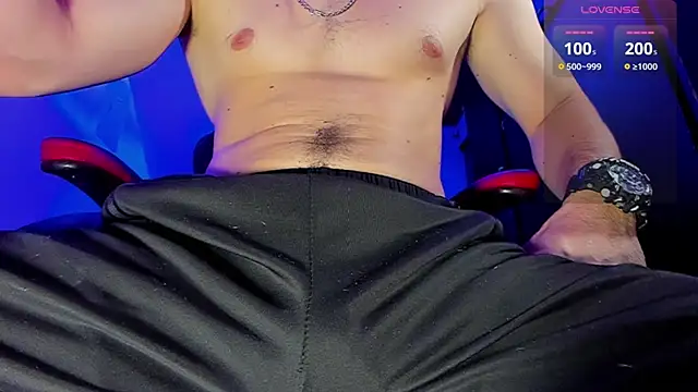 Snapshot of Alex_smith00 chatting on January 31, 2025, 2:26 am Alex smith00 online show from January 31, 2025, 2:26 am