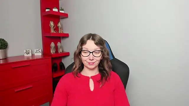 Cookie zoe online show from November 3, 2025, 6:36 am