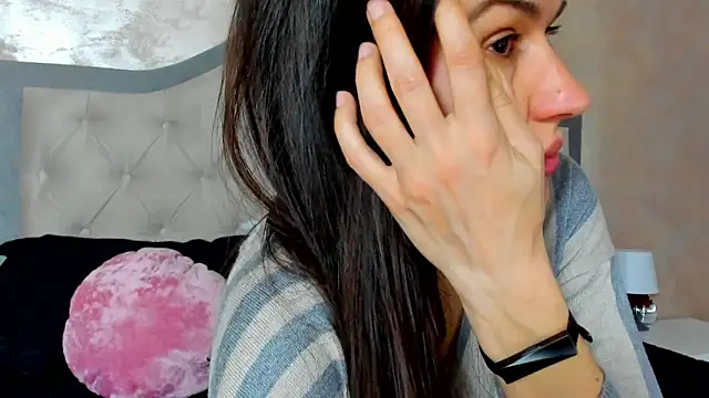 JennaMyers online show from April 14, 2026, 7:09 pm