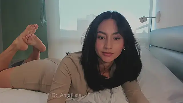  Amatista online show from February 1, 2025, 10:23 pm