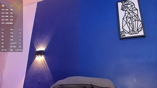 alysson 18 online show from February 7, 2025, 1:01 pm