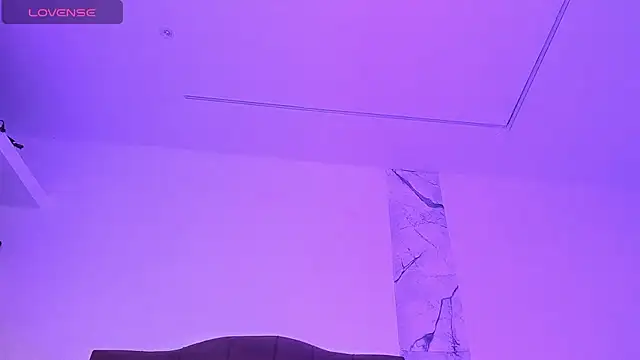 alysson 18 online show from December 1, 2025, 1:38 pm