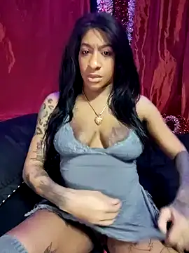 Snapshot of iitsolivia13 chatting on February 14, 2025, 2:07 am iitsolivia13 online show from February 14, 2025, 2:07 am