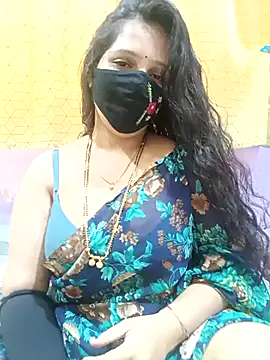 Rising Smiler online show from November 26, 2025, 8:37 am