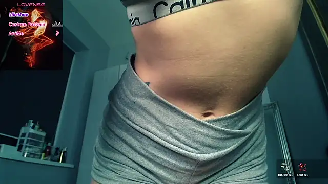 AliceTurnOn online show from April 19, 2026, 8:55 pm