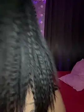 YreneRay online show from February 19, 2026, 1:07 pm