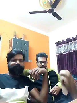 arhan3043 online show from December 28, 2024, 6:29 pm