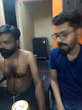 arhan3043 online show from February 21, 2025, 3:32 pm