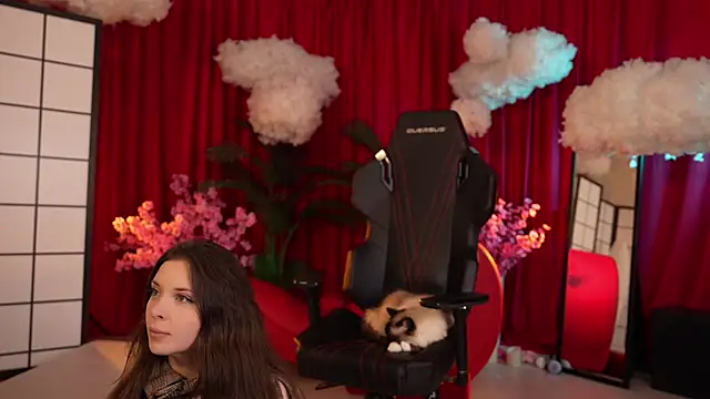 KittyCaitlin online show from February 23, 2025, 10:42 pm