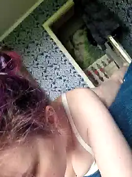 LazyTanukii online show from May 29, 2026, 6:22 am