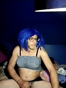 Snapshot of MirthildaVenza chatting on October 21, 2025, 9:32 am MirthildaVenza online show from October 21, 2025, 9:32 am