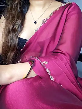 Snapshot of aliyaah_singh chatting on September 8, 2025, 5:34 pm aliyaah singh online show from September 8, 2025, 5:34 pm