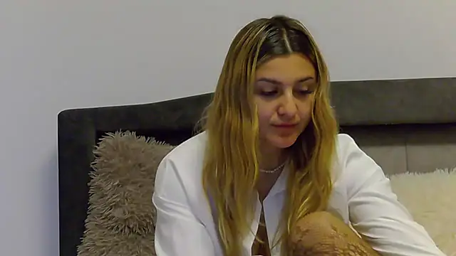 Snapshot of NicolePlay chatting on April 10, 2026, 4:50 am NicolePlay online show from April 10, 2026, 4:50 am