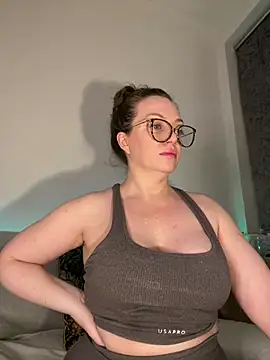 Snapshot of FemDom_RubyKnightXXO chatting on February 11, 2026, 7:52 pm FemDom RubyKnightXXO online show from February 11, 2026, 7:52 pm