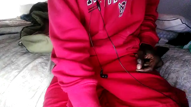 Snapshot of RinsingWood84 chatting on December 19, 2024, 3:30 pm RinsingWood84 online show from December 19, 2024, 3:30 pm