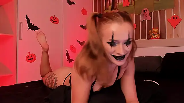 Dora Banks online show from October 29, 2025, 10:50 am