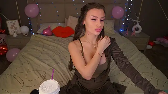 Snapshot of MadissonSoft chatting on February 23, 2026, 1:41 pm MadissonSoft online show from February 23, 2026, 1:41 pm