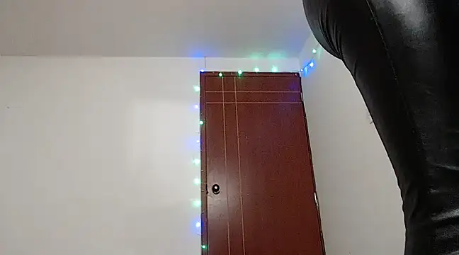 MARIANAWEED online show from March 12, 2025, 1:14 am