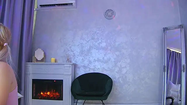 Michelle90u online show from September 23, 2025, 3:04 pm