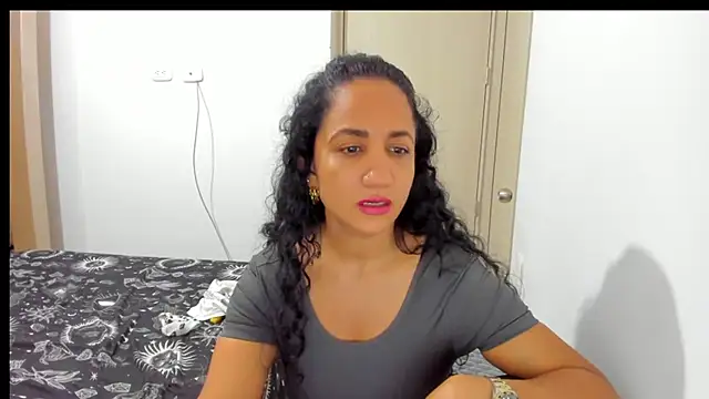 alaskmiller1 online show from February 19, 2025, 12:03 am