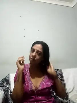 Snapshot of Mahi4luv chatting on May 3, 2026, 11:11 pm Mahi4luv online show from May 3, 2026, 11:11 pm