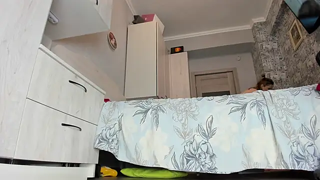 DUSSY PUSSY online show from November 26, 2025, 3:51 am