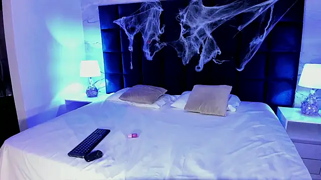 Maddysex  online show from October 6, 2025, 11:40 am