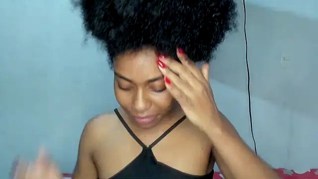 thaimy  online show from September 12, 2025, 11:26 pm