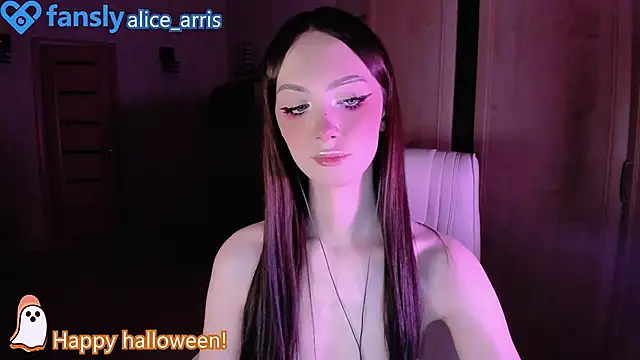 Snapshot of Alice__Aris chatting on October 31, 2025, 5:25 pm Alice Aris online show from October 31, 2025, 5:25 pm
