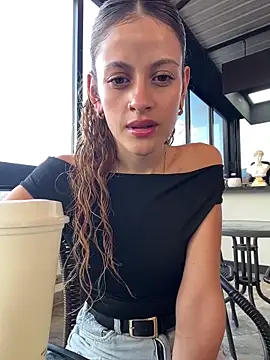 alana15 online show from March 10, 2025, 9:51 pm